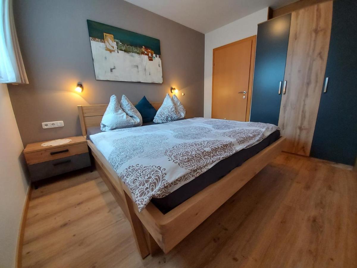 Appartement Alexandra Нойкирхен-ам-Гросфенедигер Экстерьер фото