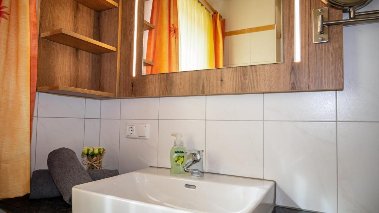 Appartement Alexandra Нойкирхен-ам-Гросфенедигер Экстерьер фото